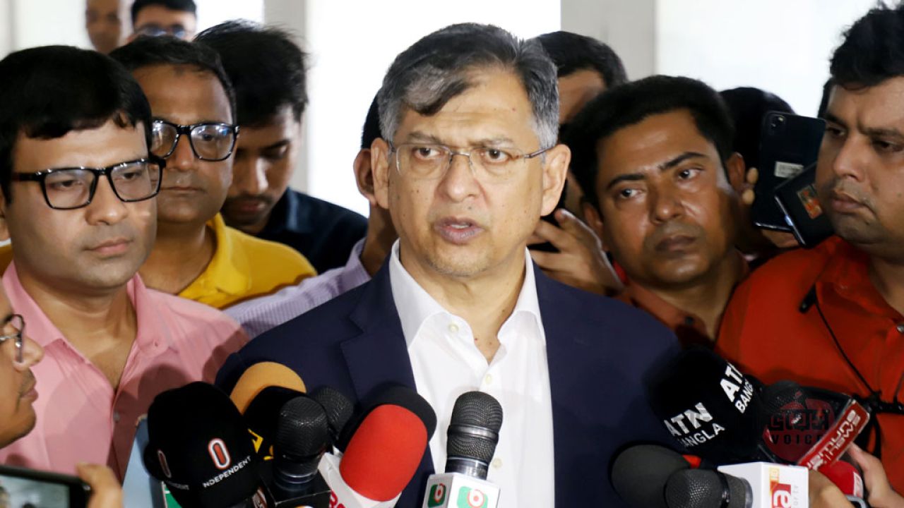 বেনজীরের কাছে অন্য দেশের পাসপোর্ট থাকতে পারে: স্বরাষ্ট্রমন্ত্রী