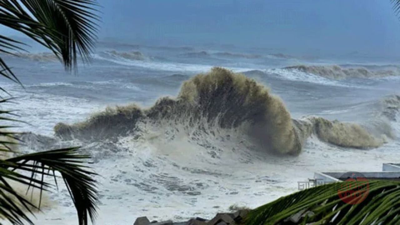 বঙ্গোপসাগরে লঘুচাপ, চার সমুদ্রবন্দরে ৩ নম্বর সতর্কসংকেত